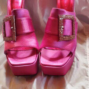 Dolls Kill Bratz Collab Satin Fuchia